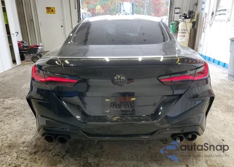 2020 BMW M8 z USA, uszkodzony, nr VIN WBSAE0C00LCD57677